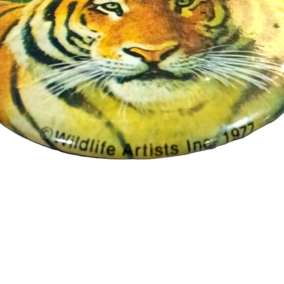 Vintage Tiger Pinback Badge "Let Us Live" 1977 Wildlife‎ Artists Inc - Picture 3 of 4